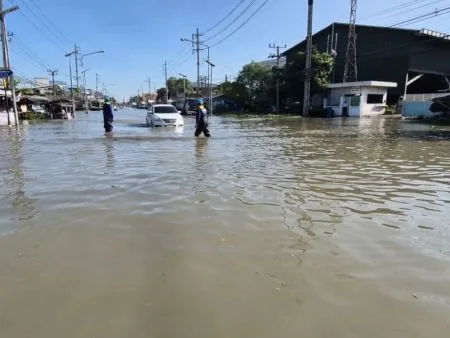 聖嬰肆虐天使之城！曼谷暴雨洪災重創百億泰銖，專家警告「地層仍在下陷」