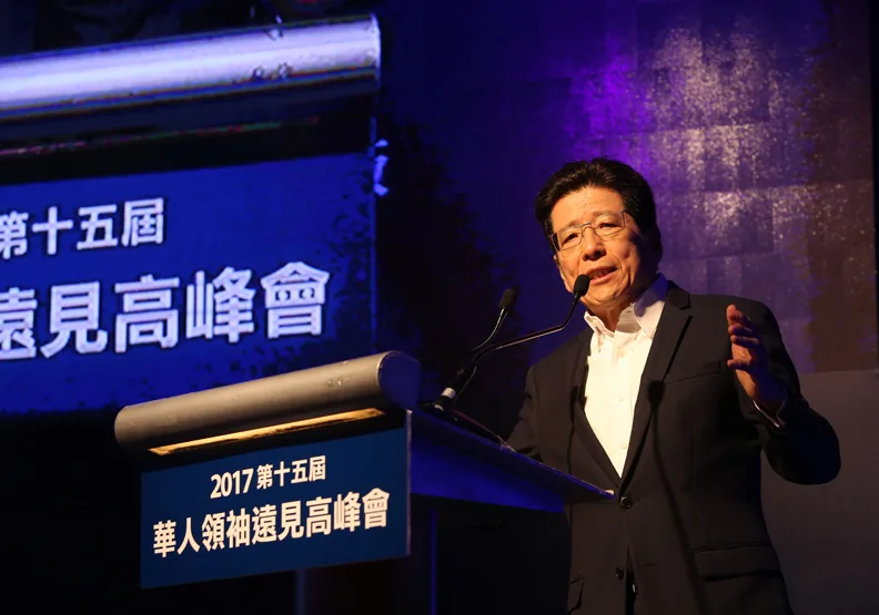 除了雙語還要懂程式 人類才不會被淘汰