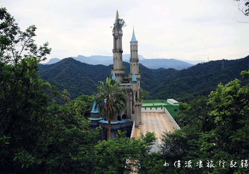 記憶中的童話世界：新竹山中廢棄城堡