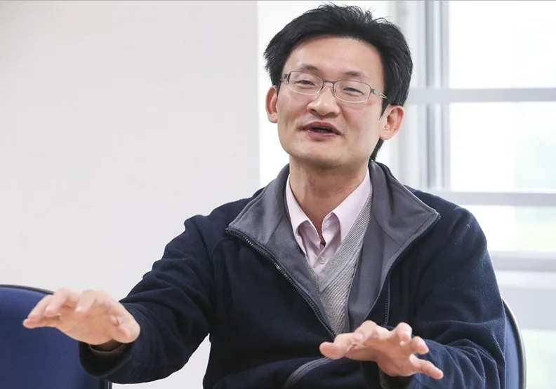中研院學者：認真面對國家可能失敗的時候到了！