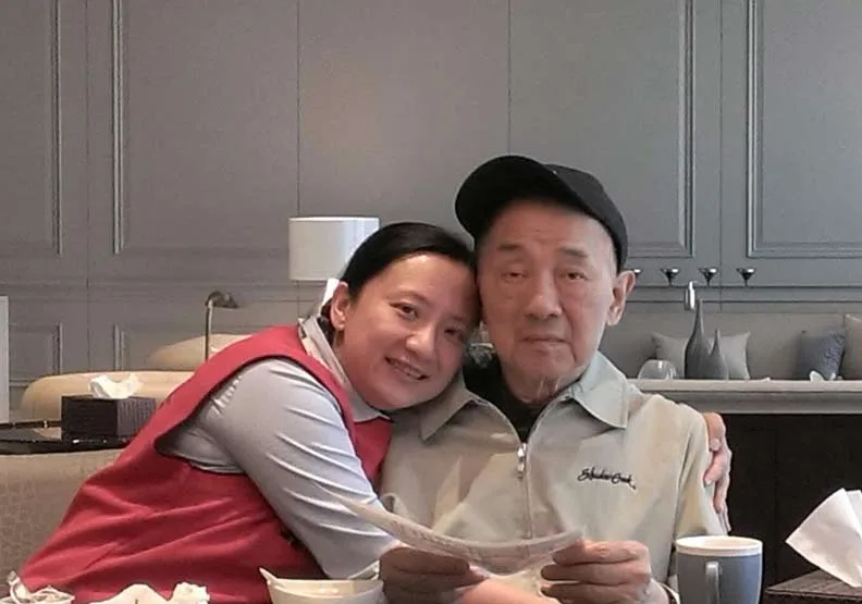 圖／馬維欣與已逝父親馬志玲。馬維欣提供
