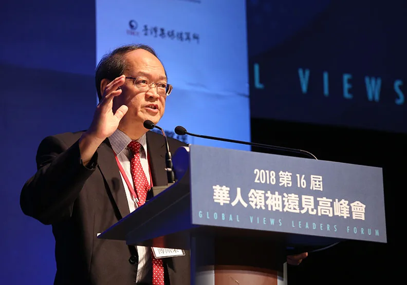 台大哲學系教授傅佩榮，擔任首場專題演講講者。