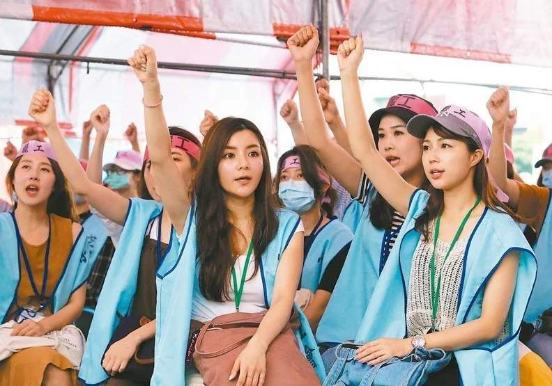 長榮航空空服員罷工仍在持續。