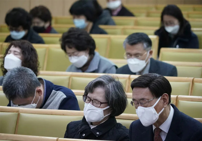 圖／韓國基督教徒於教堂為疫情祈禱。達志影像
