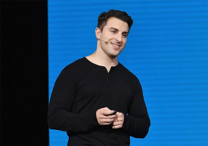 圖／Airbnb聯合創辦人兼執行長Brian Chesky（切斯基）。取自Airbnb官網