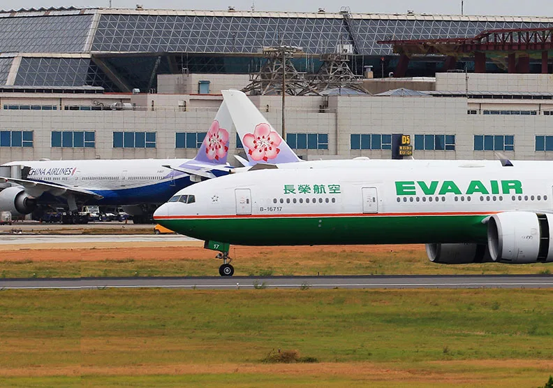航空業碳排不被納進國家總體溫室氣體排放量，是推動政策卡關的主因。Flickr by Itdccba