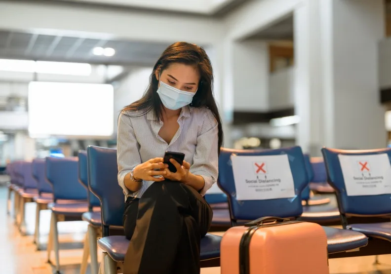 開放用餐購物、放寬停留時間！一圖看懂３項桃機取消轉機限制。僅為情境配圖，取自Shutterstock