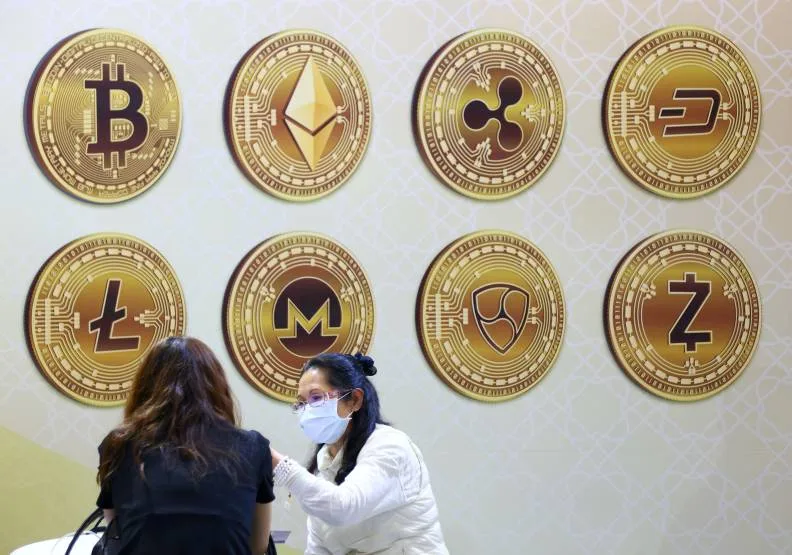 比特幣關注度遠超過黃金，價格上漲幅度也會勝過黃金。（僅為情境圖）達志影像