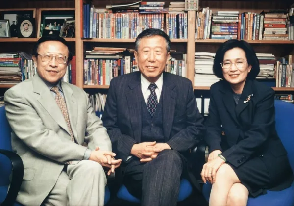 張作錦憶別高希均：50年的作者和朋友，再見了！