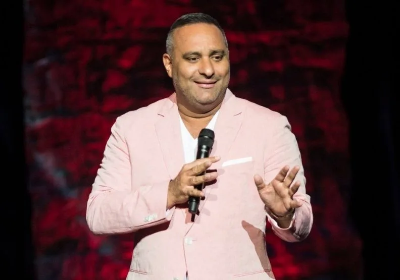 圖／喜劇巨星羅素彼得斯（Russell Peters）。取自 Caesars Windsor 臉書。