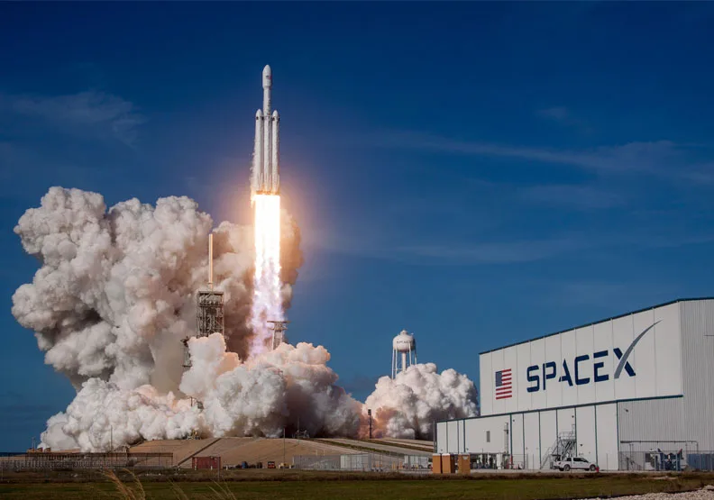 圖／馬斯克示警Space X恐面臨「真實的破產風險」。Flickr by Official SpaceX Photos