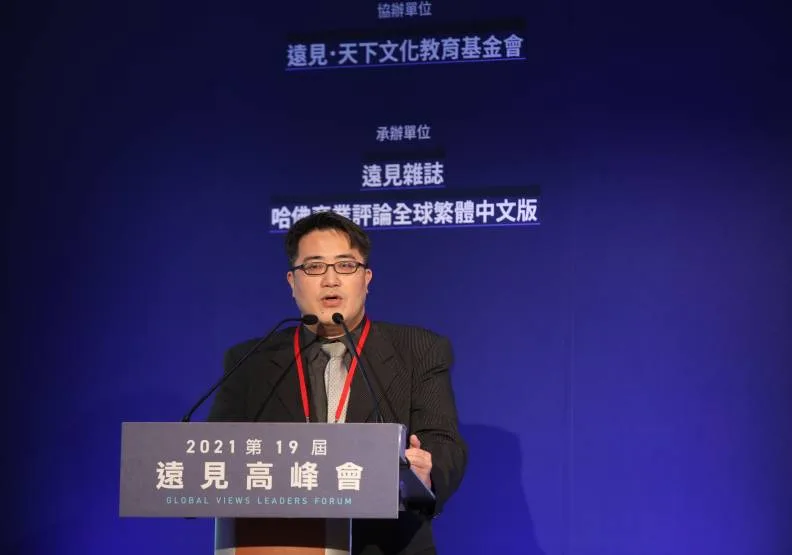 陳亮恭指出，醫院應主動將醫療服務外展，從傳統中心化的醫院，走向去中心化的管家醫院。