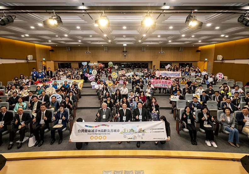 中央、地方團隊攜手，守護社區長輩呷飽、呷巧、呷健康
