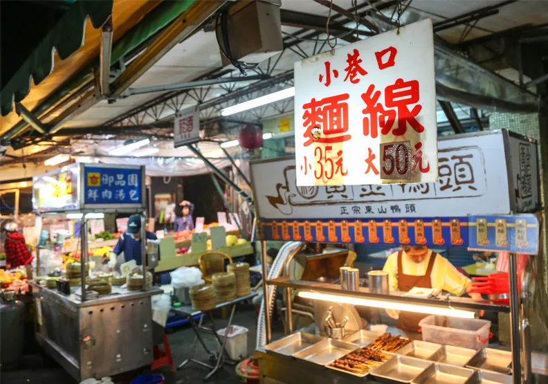 圖／不只台灣，全球貨幣都變薄。賴永祥攝