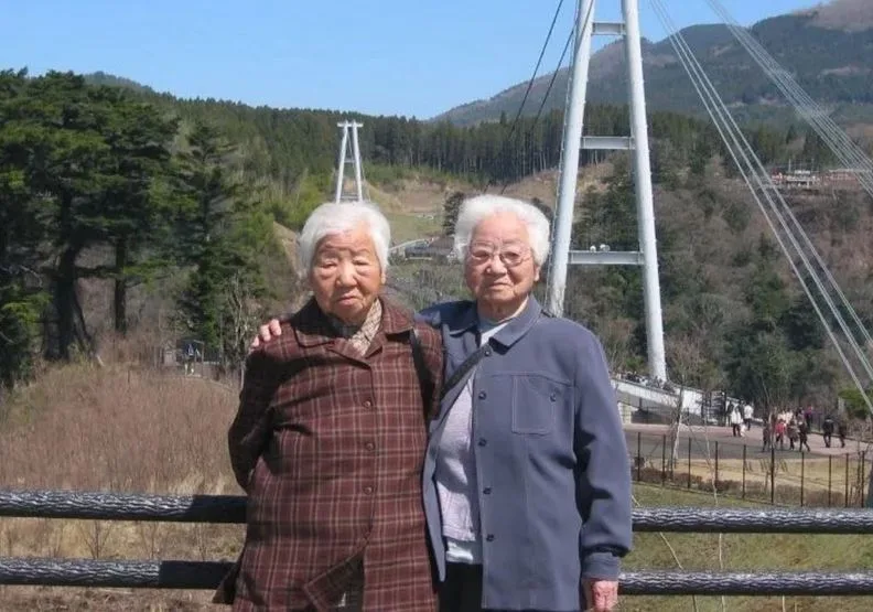 炭山梅野與兒玉小梅是當代世上最長壽的雙胞胎。guinness