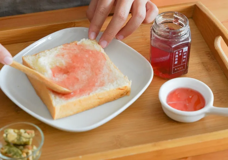 圖／「在欉紅」以台灣最古老的荔枝品種 ... 等食材，製作專屬台灣風土的果醬。誠品生活expo提供