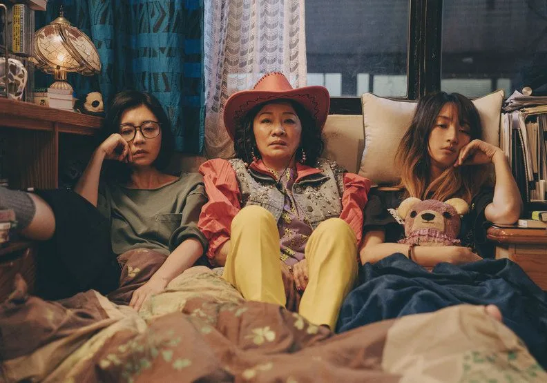 《媽，別鬧了！》由比莉、賈靜雯、柯佳嬿脫軌搞笑演出。Netflix