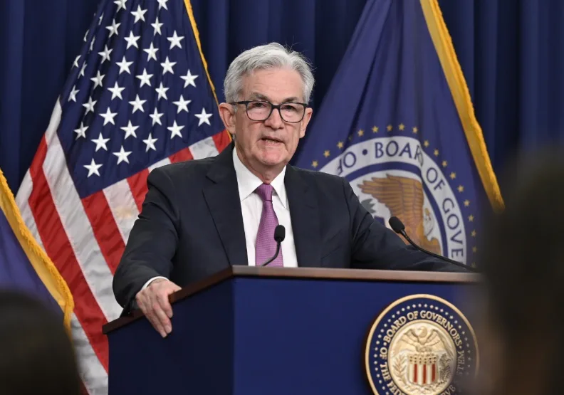 Fed主席鮑爾曾在5月表示，對暫停一次升息抱持開放態度。Flickr by Federalreserve