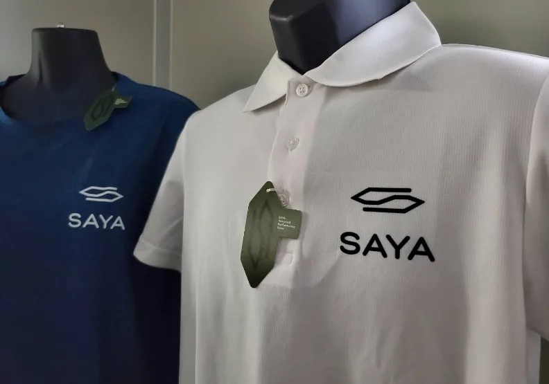 圖／由SAYA製成的服飾有SAYA專屬認證標示。胡華勝攝