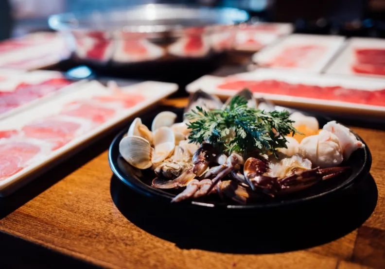 《日本和食考》／僅為情境圖，取自unsplash
