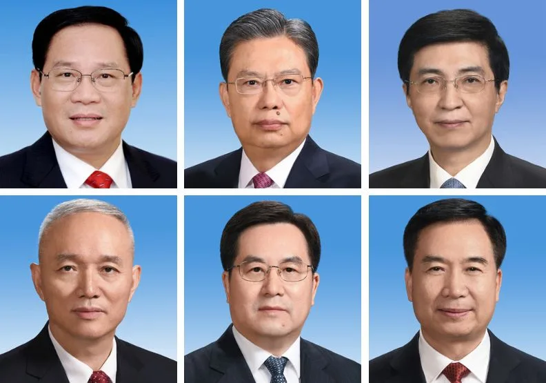 （上排左至右）李強、趙樂際、王滬寧；（下排左至右）蔡奇、丁薛祥、李希等六人，與習近平「入常」。圖片來源／中國政府網
