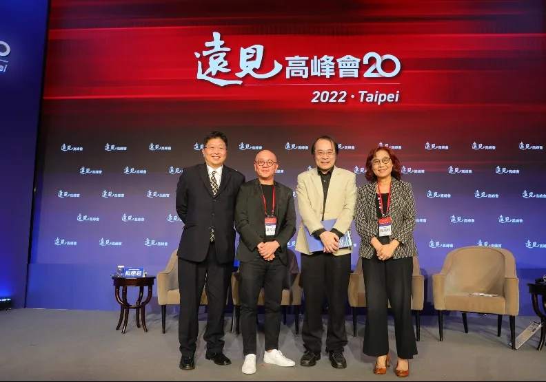美商科克蘭資本董事長楊應超（左起）、Gogoro執行長陸學森、Google台灣前董事總經理簡立峰及主持人《遠見雜誌》社長楊瑪利，針對新創企業如何進軍全球，進行精采討論。黃菁慧攝