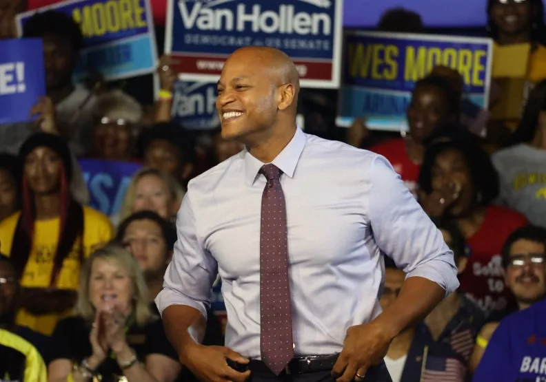 民主黨籍的摩爾（Wes Moore）擊敗共和黨籍候選人柯克斯（Dan Cox），成為馬州首位非裔州長。圖片來源：摩爾臉書
