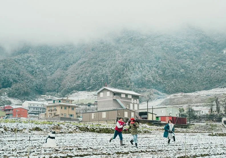 《哈勇家》拍出原住民大家庭因為選舉、異國文化等價值觀而產生衝突，故事動人。華映