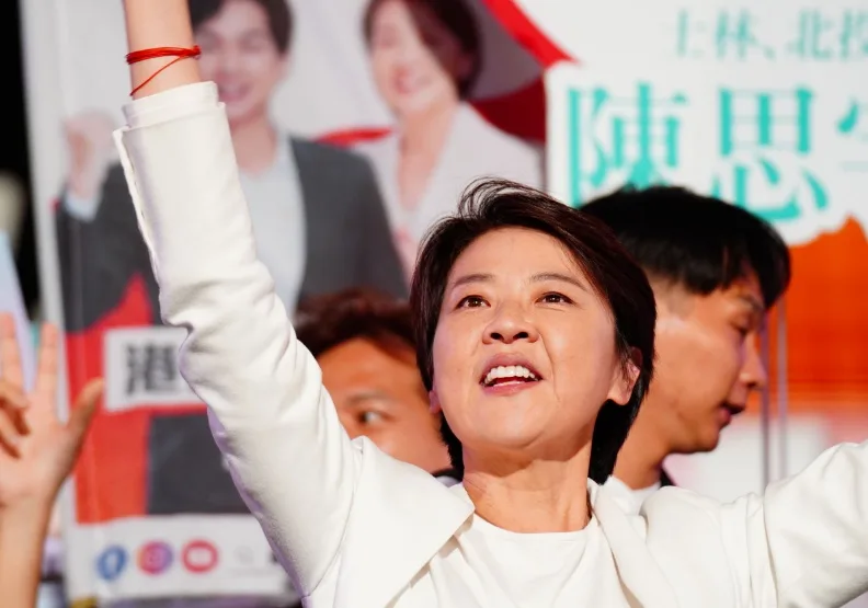 無黨籍參選人黃珊珊舉行「偉大市民挺珊珊」造勢晚會。陳之俊攝