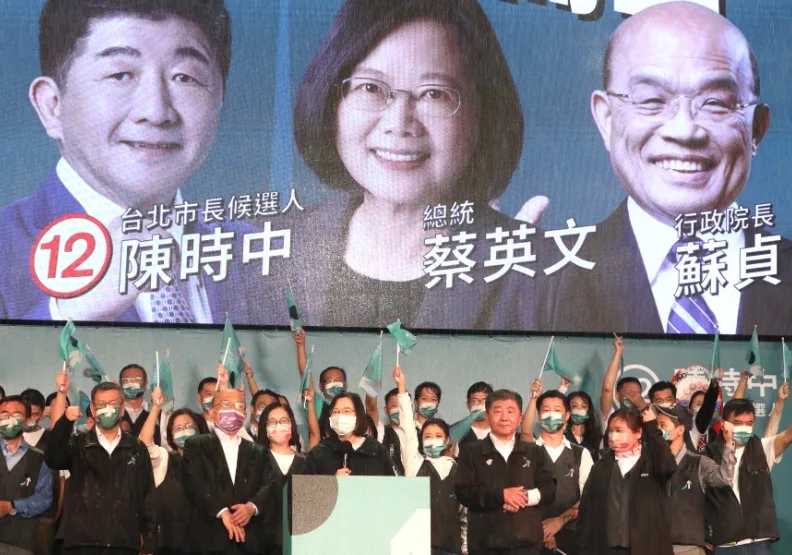 蔡英文選舉跛腳，誰能鎮得住綠營風暴？張智傑攝