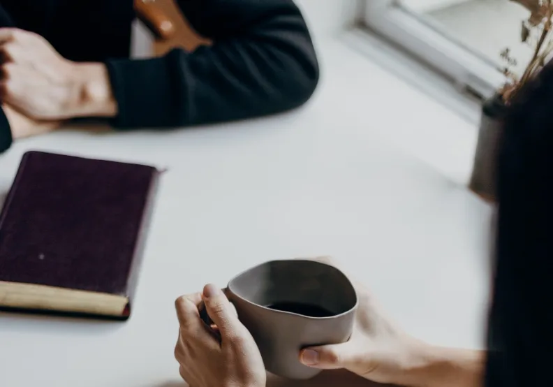 《超人氣諮商師的低成本溝通術》／僅為情境圖，取自unsplash