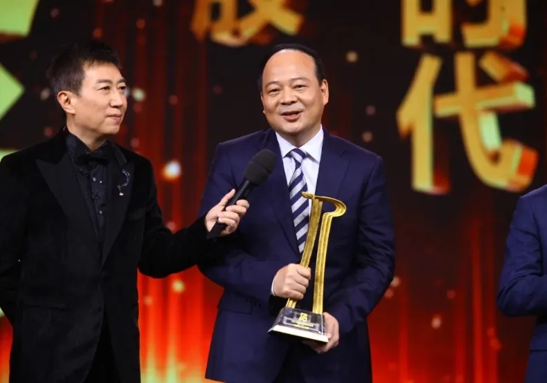 寧德時代董事長曾毓群（圖右）。圖片來源／寧德時代微信公眾號