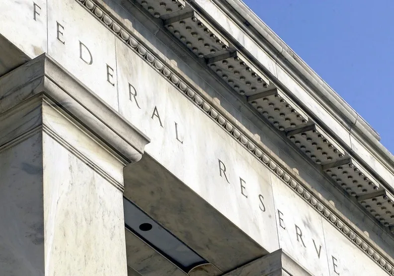 圖／台北時間週四凌晨，美國聯準會（Fed）宣布升息2碼一如預期。Flickr by Federalreserve