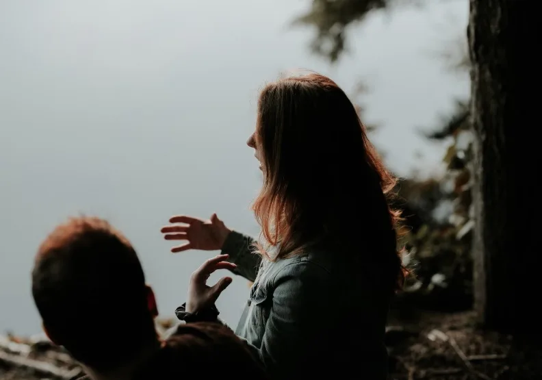《超人氣諮商師的低成本溝通術》／僅為情境圖，取自unsplash
