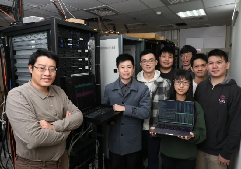 清華大學團隊奪下SCC總冠軍。蘇義傑攝