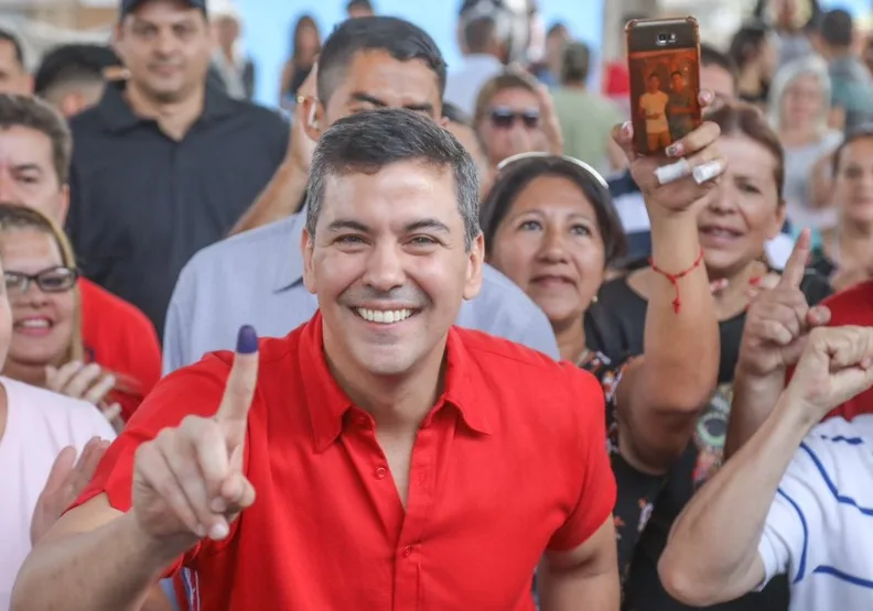 巴拉圭執政黨紅黨（Colorado Party）的候選人潘尼亞（Santiago Pena）說，若他贏得4月30日的選舉，巴拉圭與台灣60多年來的邦交將不受影響。潘尼亞twitter