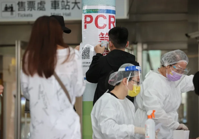 圖／產險業2022年稅前虧損1905億元，賠掉產險業長達15年的獲利，也導致產險業2022年淨值「腰斬」剩614億元，創下2009年金融海嘯後的14年來新低。聯合新聞網提供