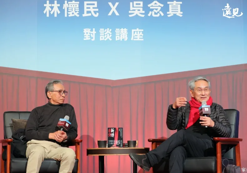 吳念真（左）與林懷民（右）在台灣國際藝術節（TIFA）系列講座進行對談。黃菁慧攝
