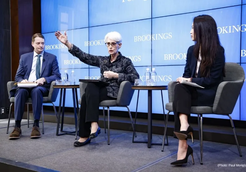 美國副國務卿雪蔓（Wendy Sherman）表示，即便美中因中國偵察氣球事件發生嫌隙，美國將繼續努力維持與中國的溝通管道。雪蔓twitter