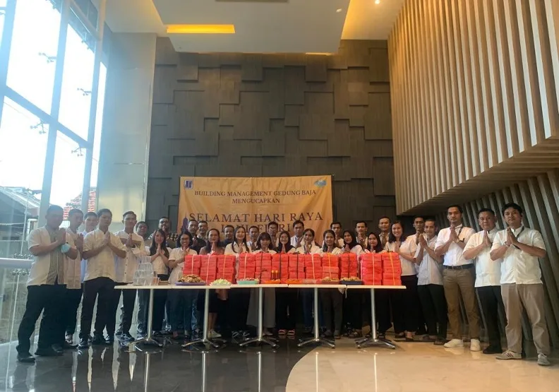 圖／印尼伊斯蘭新年，朋友同事們互道「Mohon Maaf Lahir dan Batin」，意即「若有對不起您的，請原諒我」。賴珩佳提供