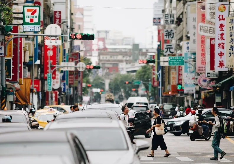台灣道路被稱為「行人地獄」。pixabay