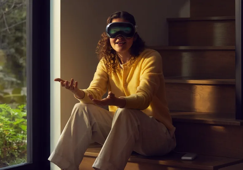 Apple Vision Pro終於在WWDC公開亮相。取自Apple官網