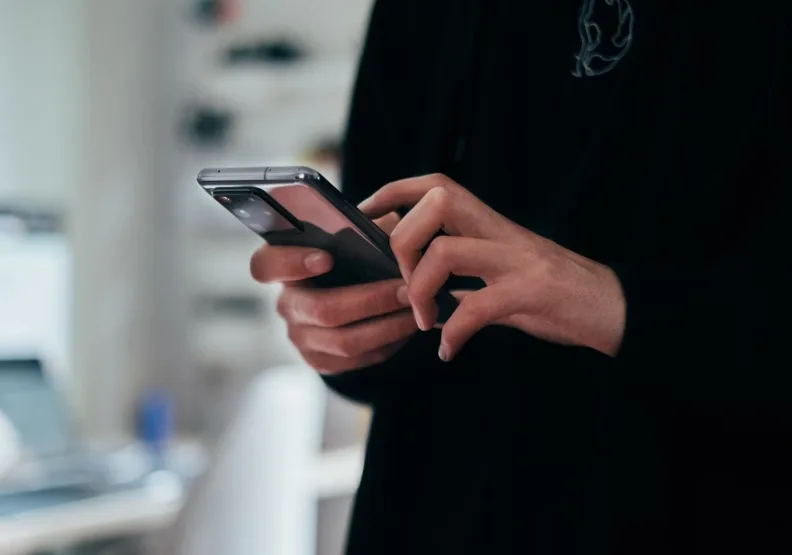 數位廣告面臨轉型？IAB 公佈 3 大必知關鍵趨勢。（僅為情境圖，取自unsplash）