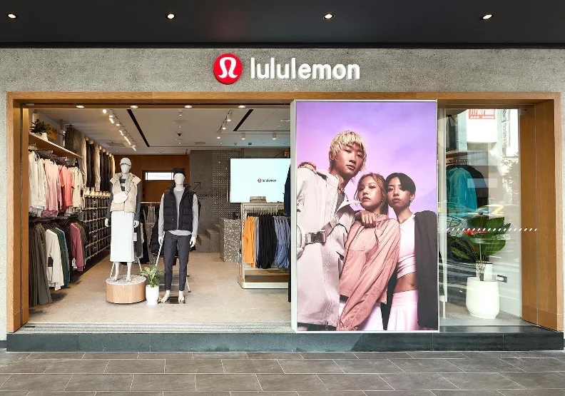曾以「市值超越Adidas」而被矚目的瑜珈服王者，到底走錯哪一步？取自lululemon臉書