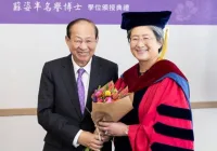蘇姿丰拆玩具的經歷，反映了蘇春槐的教育理念嗎？