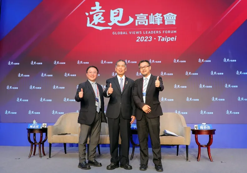 台達永續長暨發言人周志宏（左起）、台灣中油董事長李順欽、國際氣候發展智庫執行長趙恭岳，同場探討企業ESG的實踐。黃菁慧攝