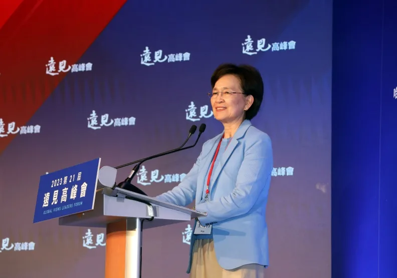遠見．天下文化事業群董事長暨發行人王力行指出，透過上百位政經學界領袖分享的寶貴經驗，更能引領民眾一同深思世界新面貌。蘇義傑攝