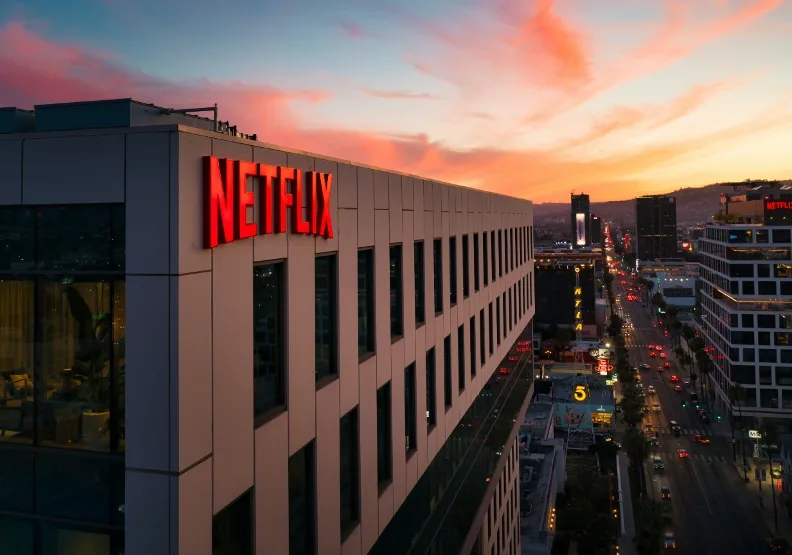 旗下串流平台成立滿16週年之際，Netflix卻深陷一場「跳槽」危機。Unsplash by Venti Views