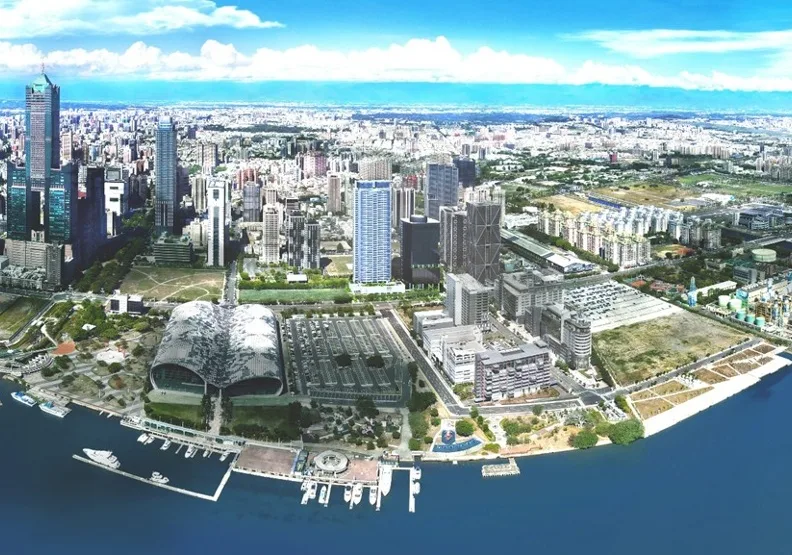 安藤忠雄近期將在台灣設計建築，其在全球首座住宅、商辦與美術館三合一的作品，地點位於高雄亞灣「特貿三」公辦都更的「南之南基地」。取自高雄市政府都發局官網
