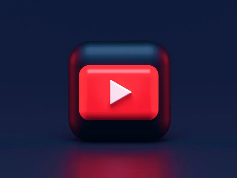 近來積極打擊廣告攔截器的YouTube，攻防戰未停！一般使用者該如何權衡YouTube Premium是否更值得？取自Unsplash